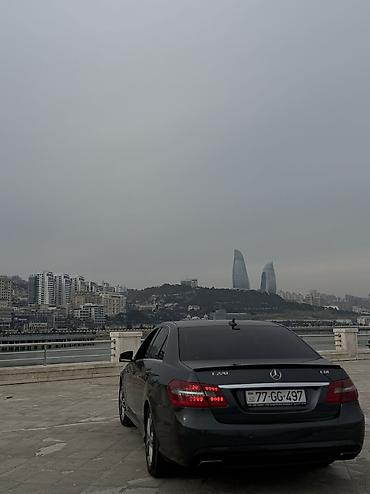 mersedes es klas: Mercedes-Benz E 220: 2.1 l | 2012 il Sedan — 1