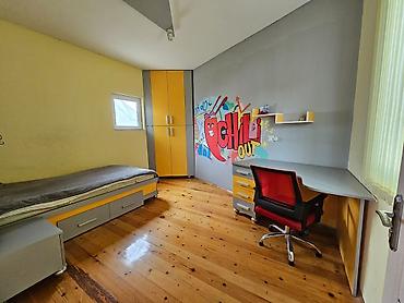 Həyət evləri və villaların satışı: 4 otaqlı, 2 kv. m — 6