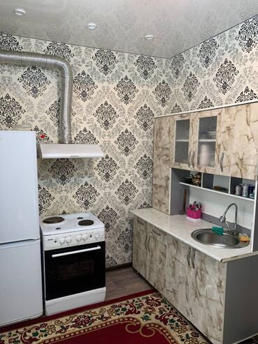 теплый гараж: 2 комнаты, 250000 м², 106 серия, 2 этаж, Евроремонт