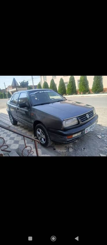 газель грузовая цена бу: Volkswagen Vento: 1993 г., Седан