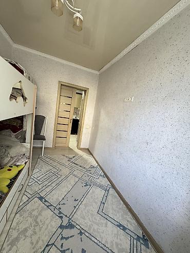 1: 2 комнаты, 32 м², Аламединский рынок / базар Гостиничный тип, 1 этаж, Евроремонт — 4