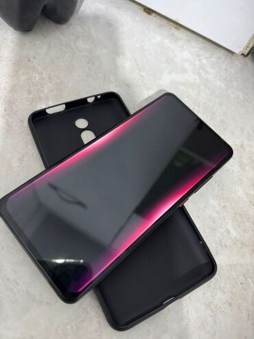 Apple iPhone: IPhone Xs, Б/у, 64 ГБ, Jet Black, Наушники, Зарядное устройство, Защитное стекло, 100 %