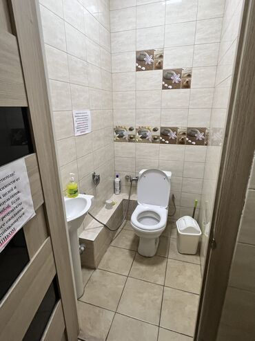 Другая коммерческая недвижимость: Продаю помещение от собственника на пересечении Боконбаева - — 9