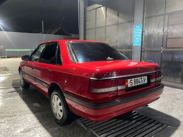 Mazda 626: 1991 г., 2 л, Механика, Бензин, Седан