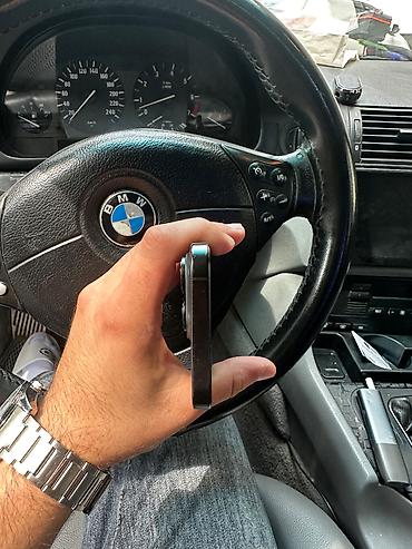 ayfon 7s: IPhone 16 Pro, 128 GB, Black Titanium, Face ID — 6