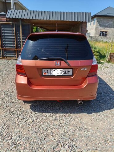 Honda: Honda Jazz: 2006 г., 1.5 л, Автомат, Бензин, Хэтчбэк
