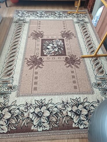 ковры для ванн: Ковер Синтетика