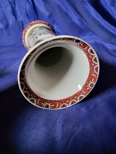 Ostali kućni dekor: Vaza nova 70te,rucno oslikana Istocna Nemacka. Porcelanska — 9