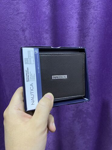 холодный кошелёк: Кожаное портмоне от бренда Nautica Привезли из США Натуральная кожа