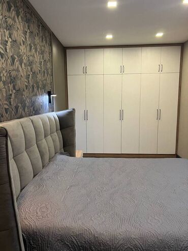 Посуточная аренда домов: 250 м², 4 комнаты — 4