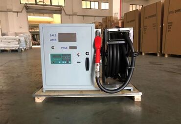 Другие автоуслуги: Автомобильный двигатель (12V или 24V) Конфигурация: 30 литров в