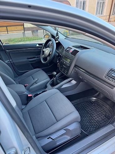 c4 a6: Volkswagen Golf V: 2006 г., 1.6 л, Механика, Бензин, Хэтчбэк — 10