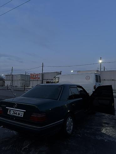 Mercedes-Benz: Mercedes-Benz E-Class: 1995 г., 2.2 л, Механика, Бензин, Седан — 5