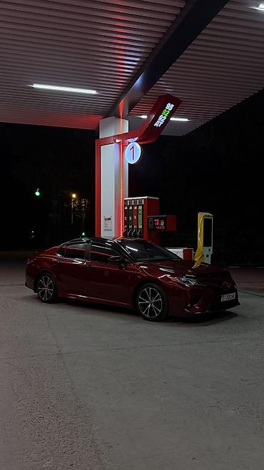 Toyota: Toyota Camry: 2018 г., Автомат, Бензин, Седан — 3