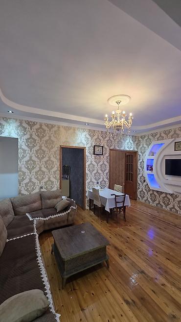 təcili ev satilir: Sabunçu qəs. 3 otaqlı, 70 kv. m, Orta təmir — 9