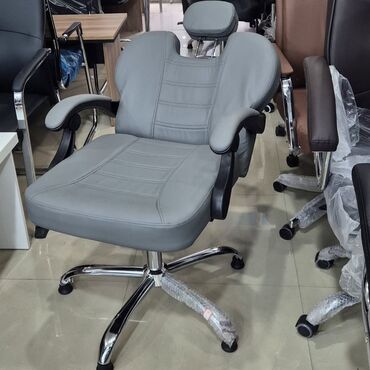 Ofis və oyun kresloları: Yeni, Təkərli, Qolları tənzimlənmir, Dəri -da lalafo.az — 8 Ofis və oyun kresloları: Yeni, Təkərli, Qolları tənzimlənmir, Dəri — 8