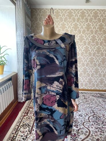 ganteli dlya fitnesa 4 kg: Повседневное платье, Made in KG, Осень-весна, Средняя модель, 5XL (EU 50)