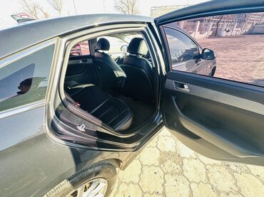 Hyundai: Hyundai Sonata: 2019 г., 2 л, Автомат, Газ, Седан — 9