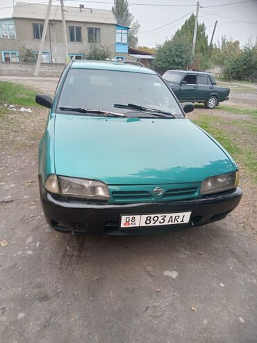 кант авто: Nissan Primera: 1993 г., 1.6 л, Механика, Бензин, Универсал