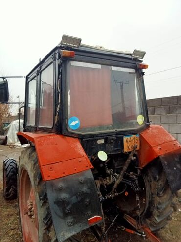 Тракторы МТЗ (Беларус): Модель: 82.1 экспортный, Б/у, 1994 г., С пресс-подборщиком — 18