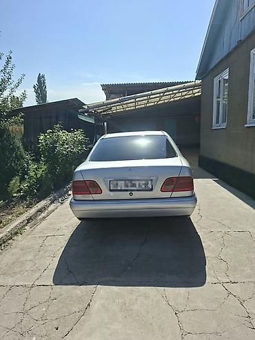 салон гелик: Mercedes-Benz E-Class: 1998 г., 2 л, Автомат, Бензин, Седан — 5
