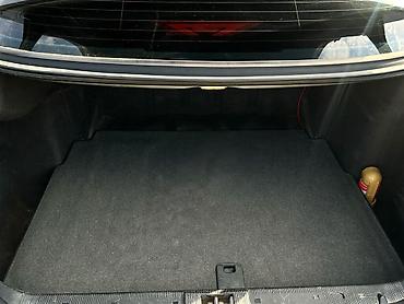 mersedes zaslonka: Mercedes-Benz E 200: 2 l | 1999 il Sedan — 10
