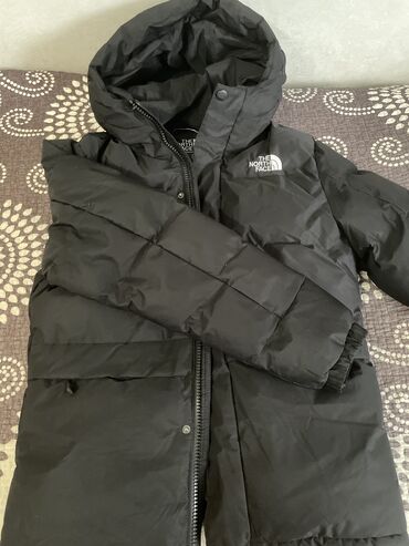 куртка зимняя мужская north face: Куртка S (EU 36), түсү - Кара