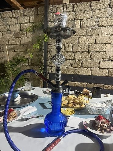 Nərgilə dəsti – mavi şüşə kolba və metal gövdə - Şüşə kolba: qalın