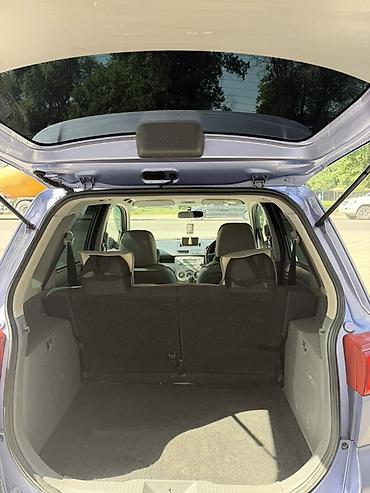 Mazda Demio: 2005 г., 1.3 л, Автомат, Бензин, Хэтчбэк