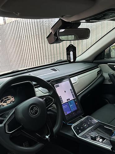 чанган юни с: Weltmeister EX5, 2021 г., 112000 км, Передний, В наличии — 5