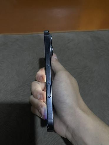 16 pro gold: IPhone 16 Pro, 128 GB, Qara, Face ID — 4
