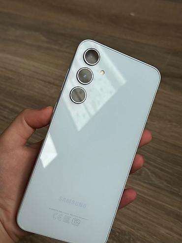 samsung işlənmiş: Samsung Galaxy A35 5G, 256 GB, rəng - Ağ, İki sim kartlı, Face ID, Barmaq izi — 1
