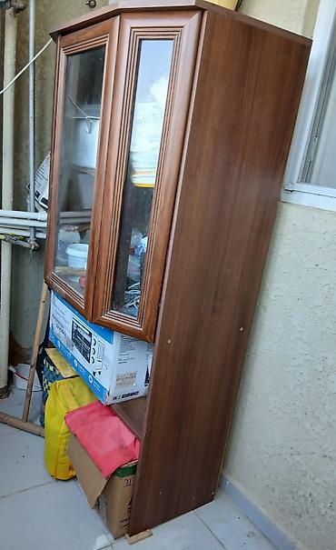 Servantlar: 3 ədəd dolab cəmi 20 manat.SON ENDİRİM 2 ədədi səliqəli işlənib, 1 — 2