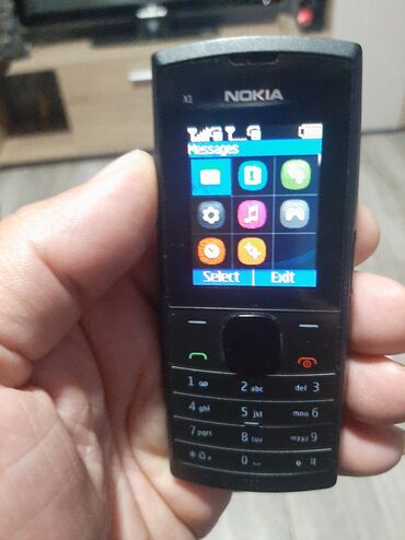 Nokia: Nokija x1 sa dve kartice kao nova radi na sve mreze,baterija — 4