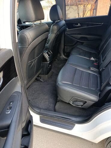 Kia: Kia Sorento: 2019 г., 2 л, Автомат, Дизель, Кроссовер — 7