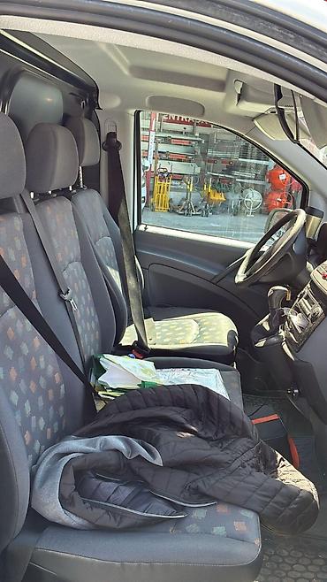 16 tekerler: Mercedes-Benz Vito yük/furqon.prabeq 180 000 Xüsusiyyətlər: - Kuzov — 1
