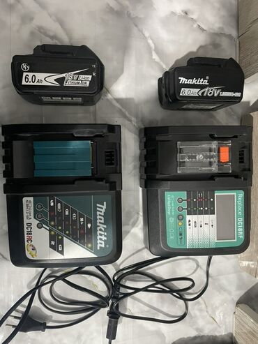 зарядник акумулятор: Комплект для аккумуляторного инструмента Makita 18V Состав: - 2