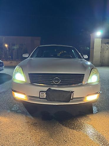 Nissan: Nissan Teana J31 2006 2.3– V6 sedan - Mühərrik: V6 benzin (emblemdən — 5