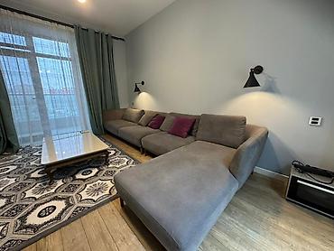 studio menziller: İcarəyə verilir 2 otaqlı yeni tikili 68 m², 8 Noyabr m. Kateqoriya — 3