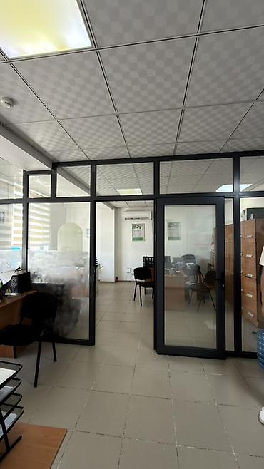офисс: Продажа офисов 51 м², С ремонтом, Бизнес центр, 4 этаж — 5
