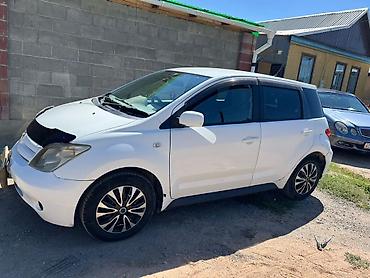Унаа: Toyota Ist: 2002 г., 1.3 л, Автомат, Бензин, Хетчбек — 4