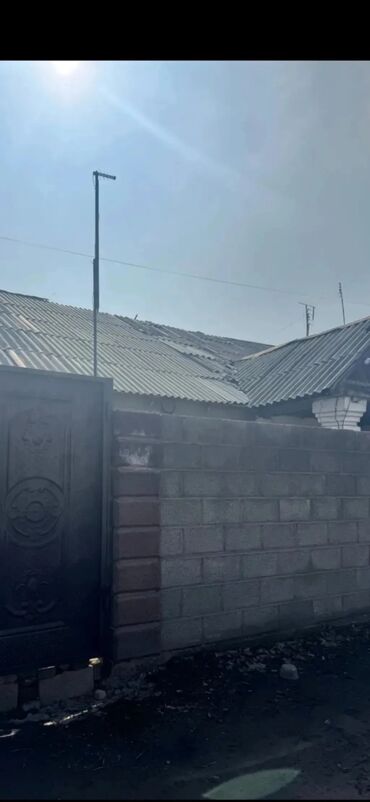 сдаю дом карпинка: 68 м², 3 комнаты, Парковка, Забор, огорожен