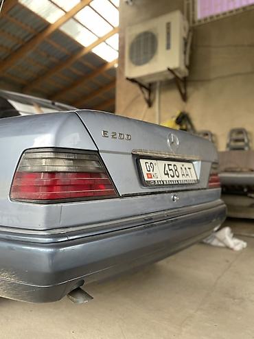Продажа авто: Mercedes-Benz E-Class: 1995 г., 2 л, Автомат, Бензин, Седан — 2