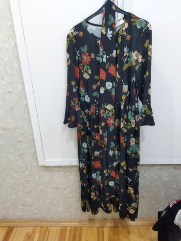 Gündəlik donlar: Bütün geyimlər S olcudur. hamısı çox az geyinilib. her biri 5 azn — 6