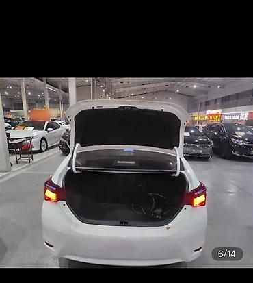 Toyota: Toyota Corolla: 2020 г., 1.8 л, Вариатор, Гибрид, Седан — 18