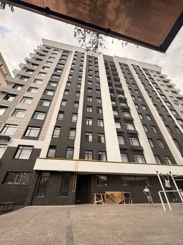 квартиры и дома: 3 комнаты, 112 м², Элитка, 13 этаж, ПСО (под самоотделку)