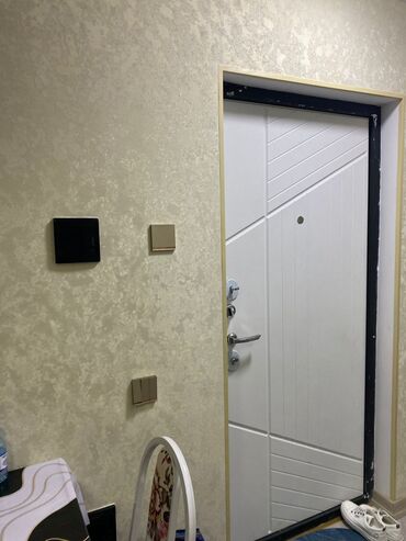 Uzunmüddətli kirayə mənzillər: 1 otaqlı studio tipli mənzil – əsas prospekt kənarında, çoxmərtəbəli — 8