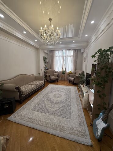 Продажа квартир: 3 комнаты, 100 м², Элитка, 4 этаж, Евроремонт