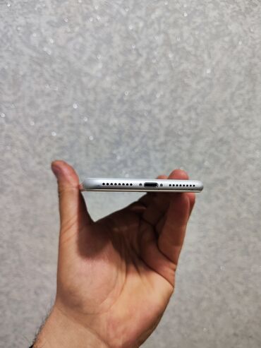 Apple iPhone: IPhone 8 Plus, 64 GB, Ağ, Barmaq izi — 9