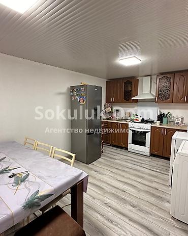 риэлторская компания: 🏫Продается квартира под бизнес в г. Шопоков 🟡Комнаты: 3 🟡Этаж: 1 — 4